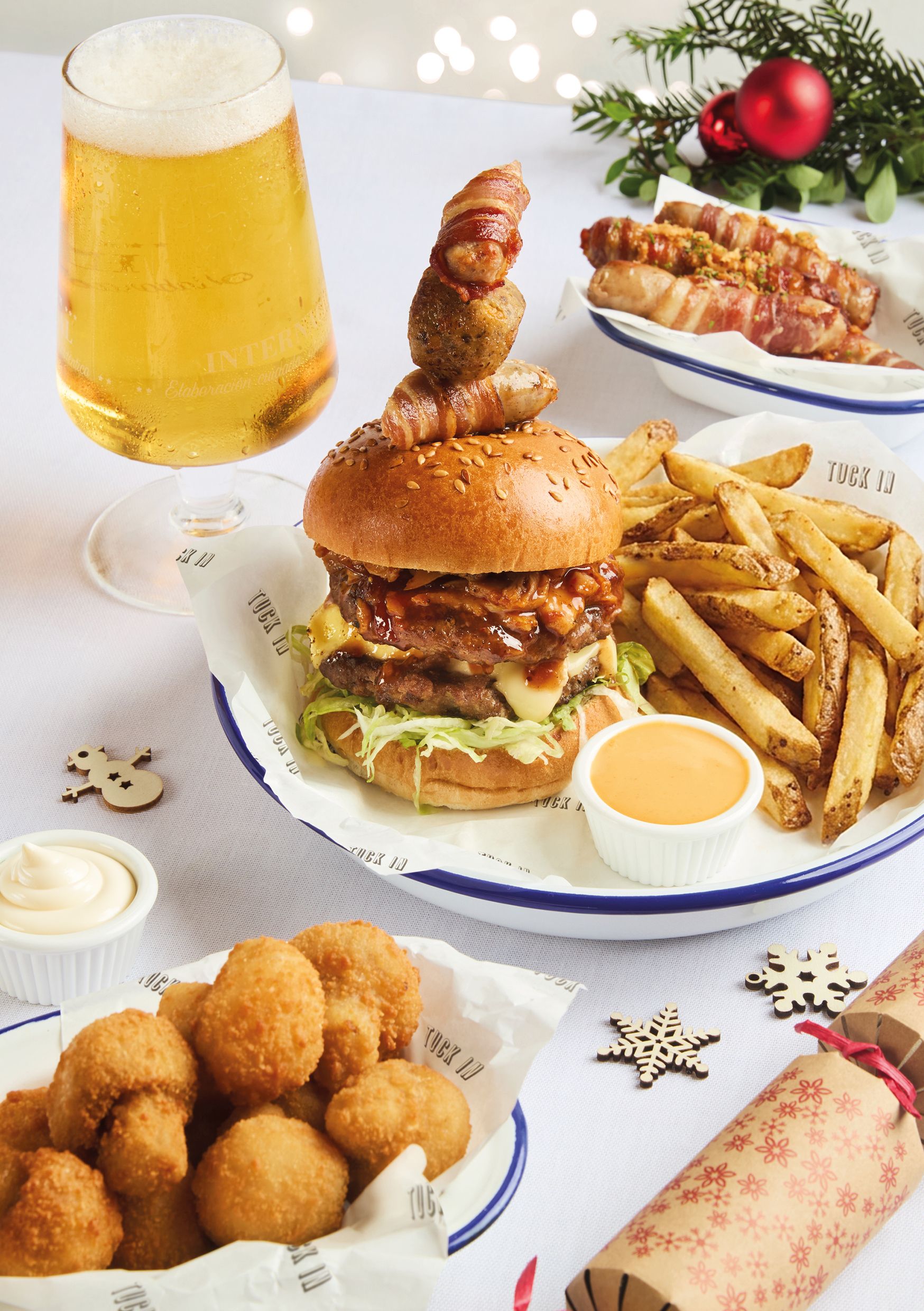 Festive Lunch & Dinner at The Haywain in Gloucester